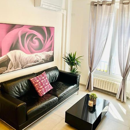 ורבאניה Nice Apartments In The Historic Center מראה חיצוני תמונה
