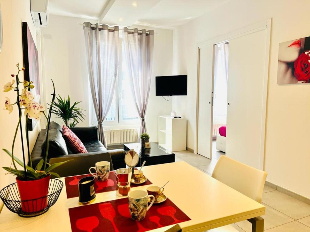 ורבאניה Nice Apartments In The Historic Center מראה חיצוני תמונה