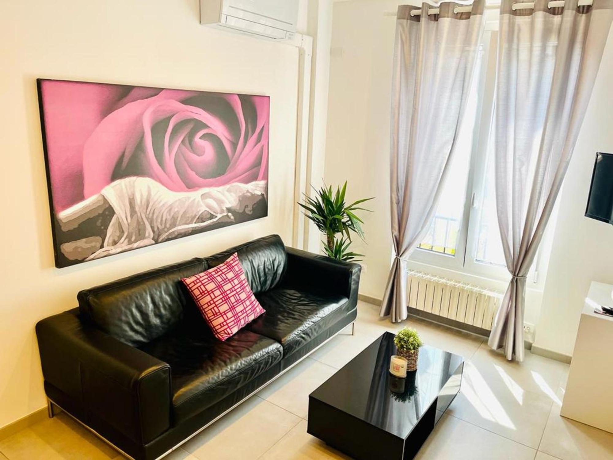 ורבאניה Nice Apartments In The Historic Center מראה חיצוני תמונה